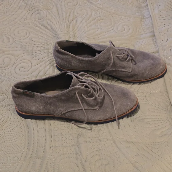 GH Bass & Company Women's 9.5 Size Shoe Oxford.Gray EUC - Picture 4 of 9